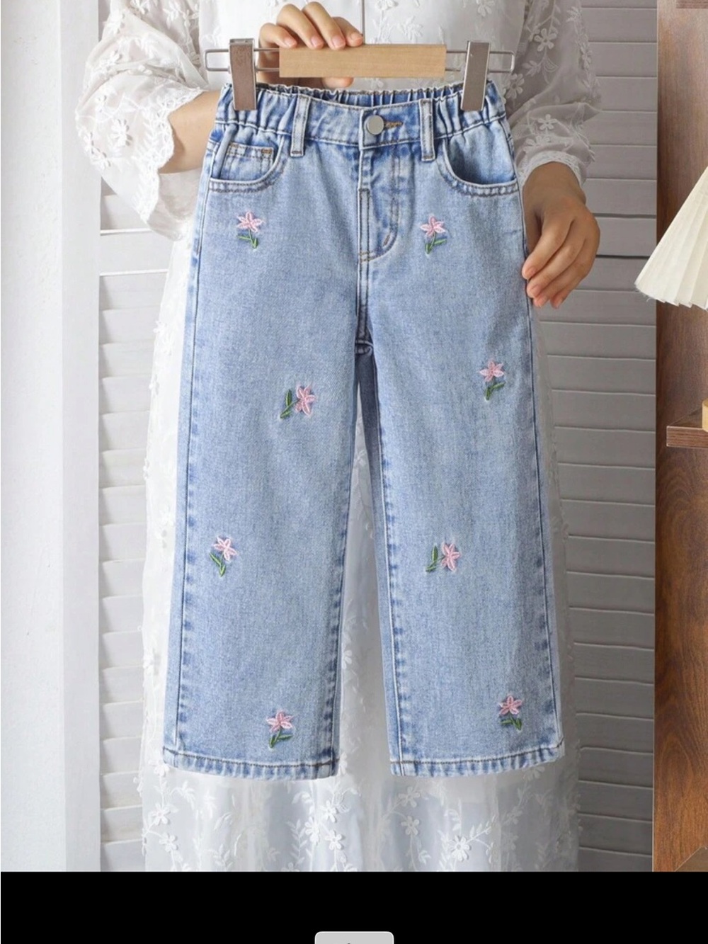 SHEIN Light Blue Wide-Leg Kids' Jeans with Pink Floral Embroidery